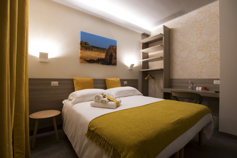 Bedroom 3, Casa Borgo Regina B&B Bari, Bari