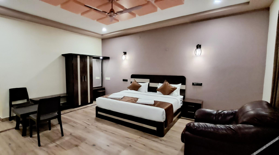Bedroom 2, iHotels Yercaud , Salem