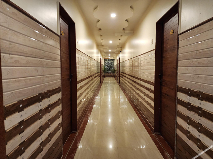 Others 5, Hotel Sai Mrinalini, Ahmadnagar