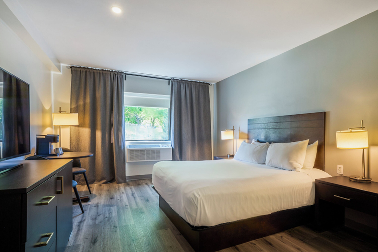 Bedroom 4, Hôtel Newstar Montréal, Montréal