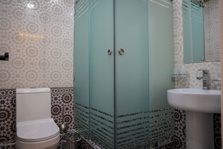 Bathroom 3, Learmara Guest House, Samarkand
