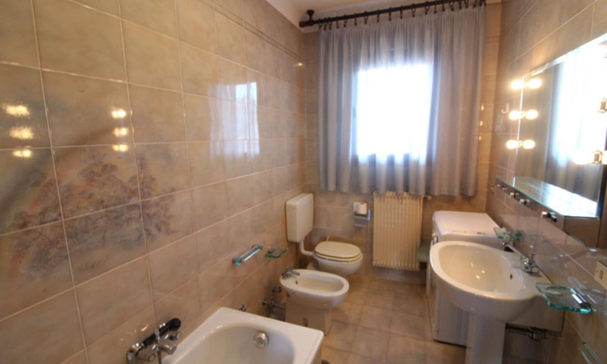 Bathroom 5, Seaside Flat in the Heart of Lignano, Udine