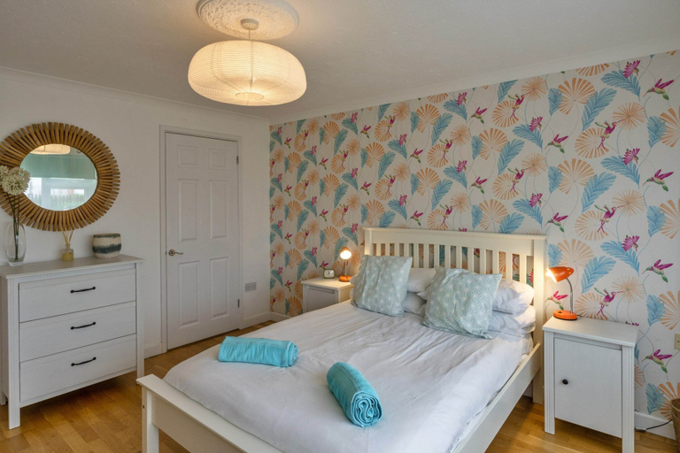 Room 5, Kingsand Coastal Retreat for 6, Cornwall