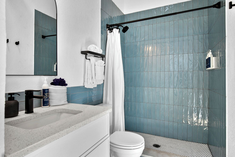 Bathroom 4, SeaSpray Resort, Sarasota
