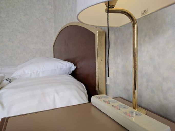 Bedroom 2, Hotel Harbour Yokosuka - Vacation STAY 86063, Yokosuka