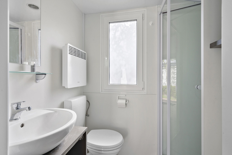 Bathroom 4, First Camp Hasmark Strand Fyn, Nordfyns