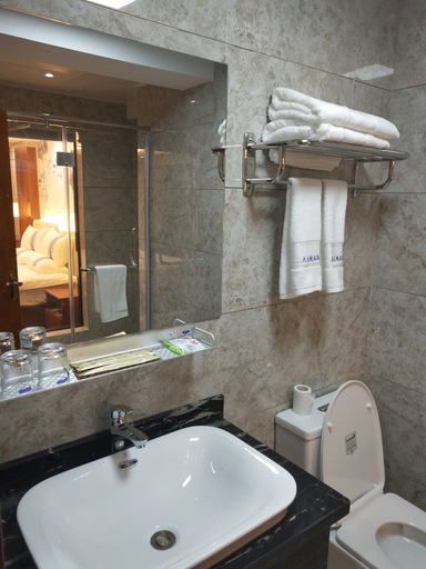 Bathroom, Tianlong Apartment Hotel, Longyan