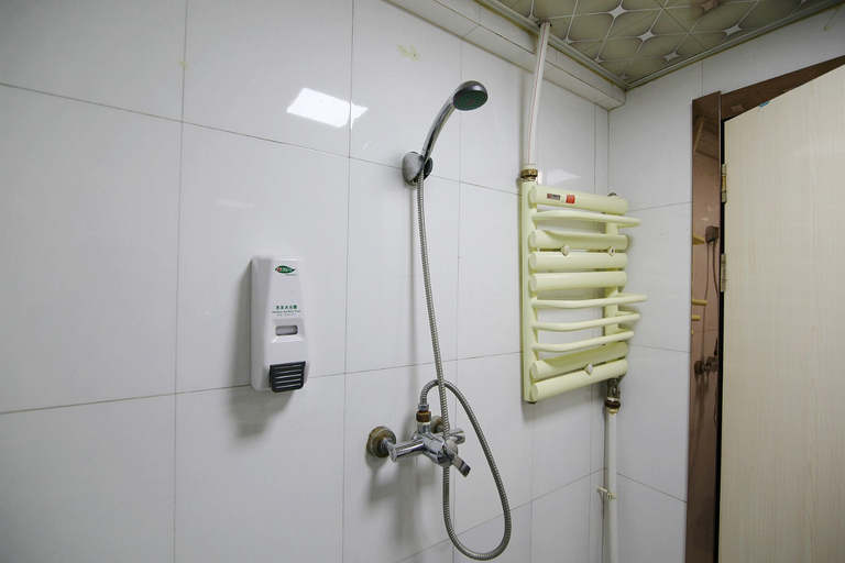 Bathroom 3, Sanxin Yijia Hotel (Lanzhou Railway Station - Lanzhou University Branch), Lanzhou