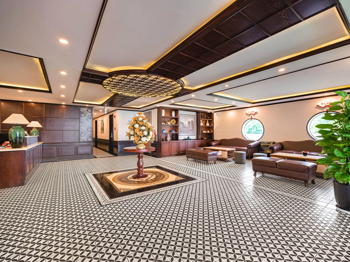 Public Area, Le Journey Elegance Cruise, Hạ Long