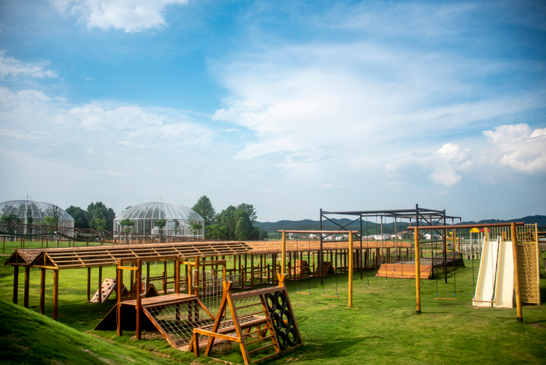 Others 2, Radish Hotel, Xianning