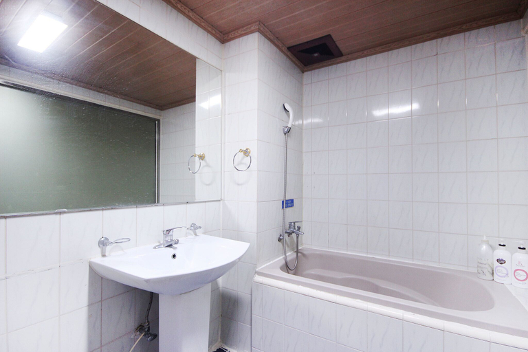 Bathroom 3, Jeonju Uadong Hyatt, Jeonju