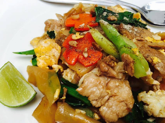 Food & Drinks 5, 296 the Radtanaiya Residence, Muang Chiang Mai