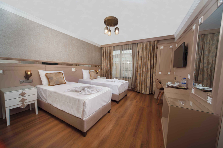 Bedroom 5, Istanbul Old City Beyazid Belmond Hotel, Fatih