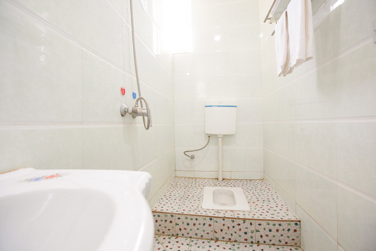 Bathroom 3, Qujing xinxing hotel, Qujing