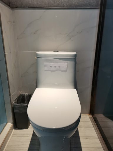 Bathroom 3, Renhe Hotel, Jiujiang