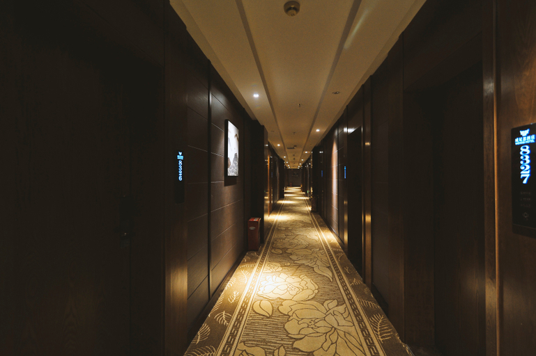 Others 5, Winess Hotel (Guiyang subway station, West Lincheng Road), Guiyang