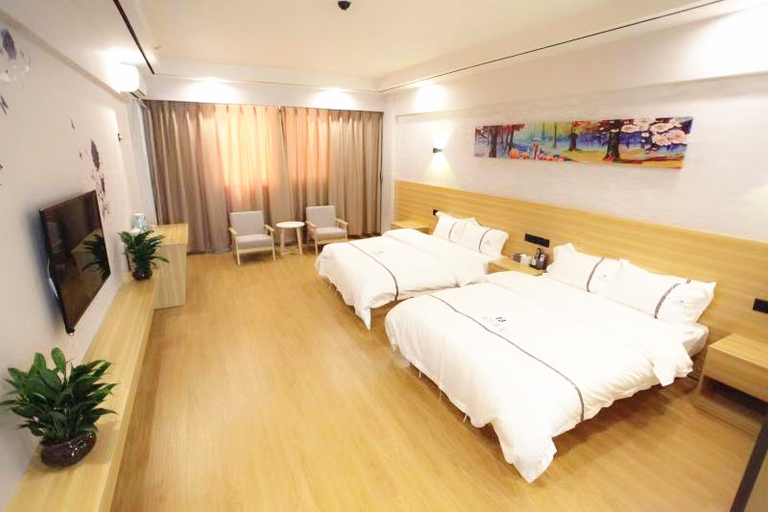 Bedroom 2, Hengji Hotel, Kunming