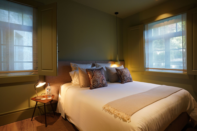 Bedroom 2, The Grove Houses, Braga