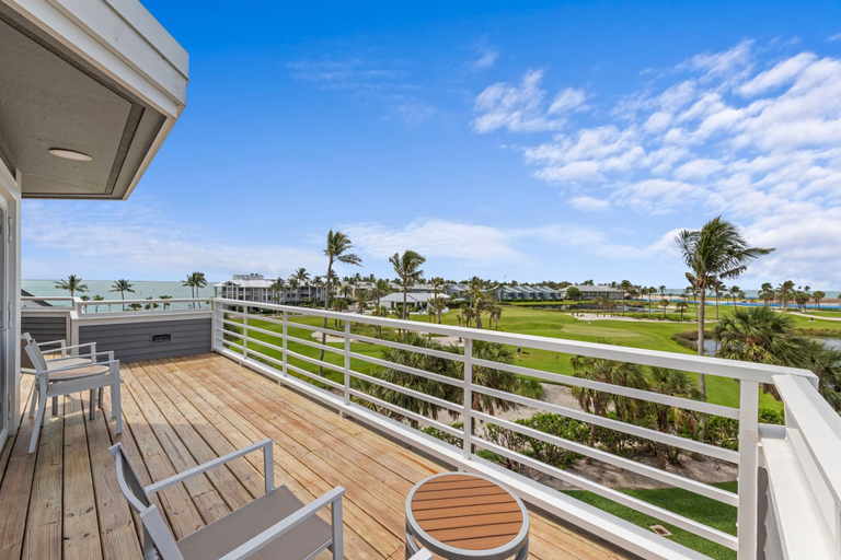 Room 5, 1666 Lands End Captiva, Lee