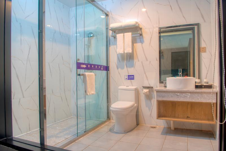 Bathroom 3, VX Hotel Wuzhou South High-speed Railway Station, Wuzhou