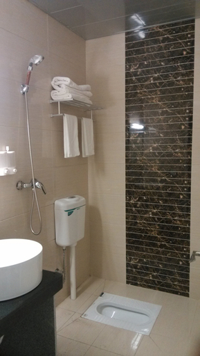 Bathroom, Xinya Residence Express Hotel, Chengdu