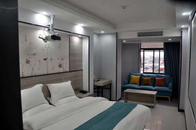 Bedroom, LUXOTEL INN, Fuyang