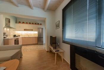 Others 2, Country Home, Peloponnese