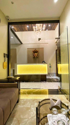 Others 4, Shubham Inn, Thane
