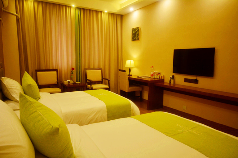 Bedroom, Fangting Holiday Hotel, Pu'er