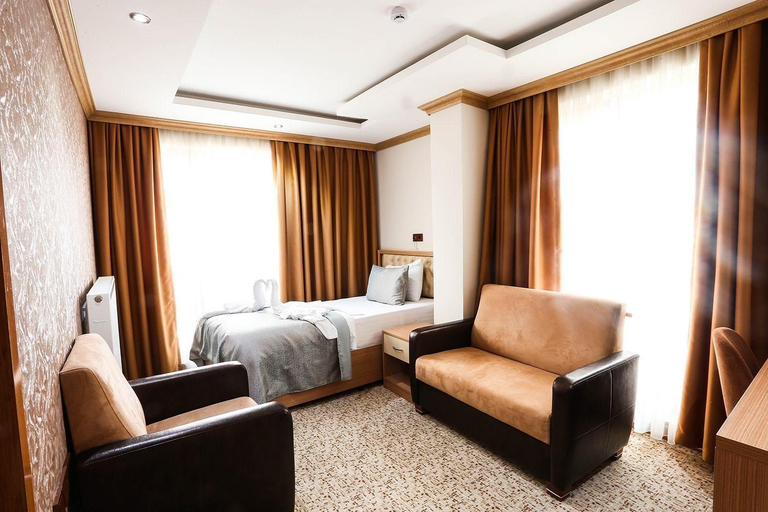 Bedroom 4, Grand Pasabey Otel, Merkez