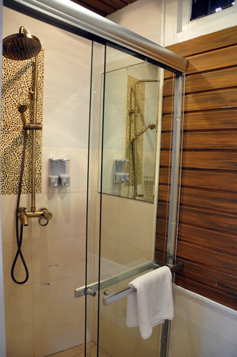Bathroom 4, UUINN Villa, Xiamen