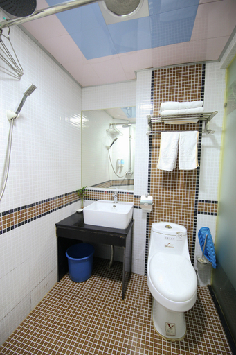 Bathroom, Zhangzhou Jianyuan Hotel (Wanda Plaza), Zhangzhou