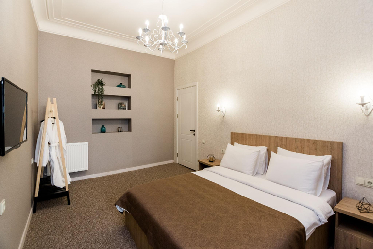 Bedroom 2, Dat Exx on Freedom Square, Tbilisi