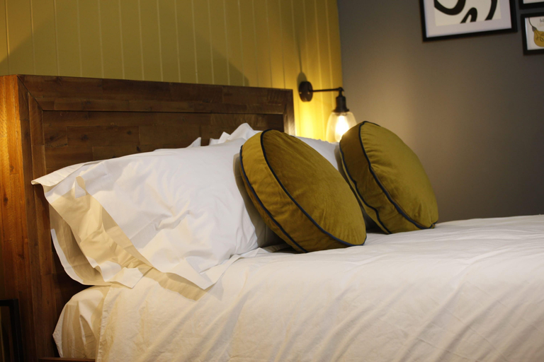 Bedroom 3, Old Rectifying House Superior Apartment, Worcestershire