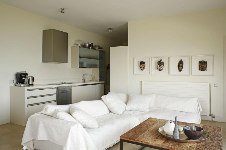 Others 5, Seaview Maisonette Schinias, Attica