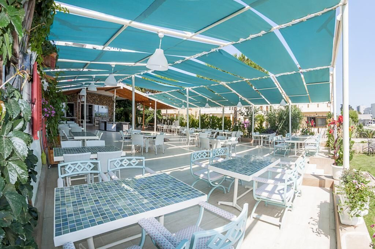 Food & Drinks 4, Colophon Beach, Menderes