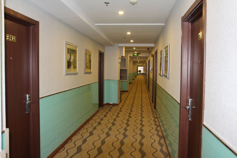 Others 3, Yijia Business Chain Hotel, Shanghai