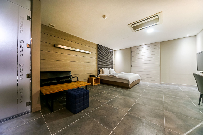 Bedroom 4, Gyeongju SL, Gyeongju