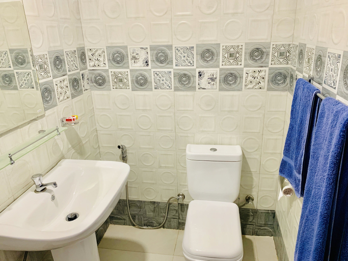 Bathroom 4, MICHS Beach Villa - Maggona, Beruwala