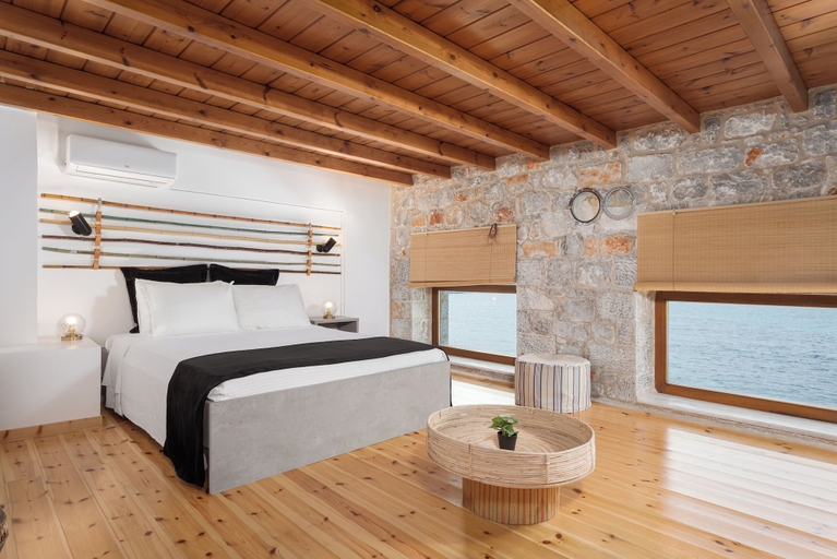 Bedroom 3, Aura Seafront Villa, Peloponnese