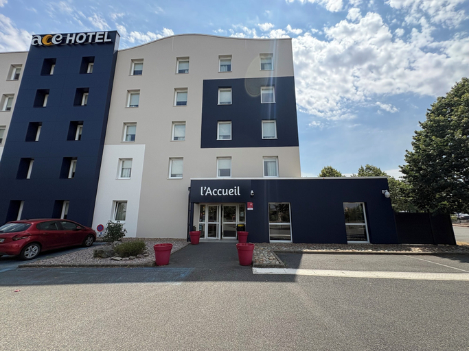 Exterior & Views 2, Ace Hôtel Bourges, Cher