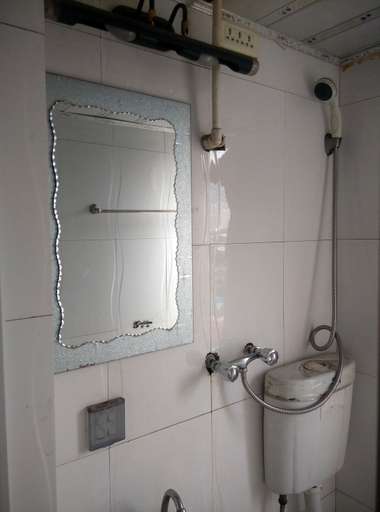 Bathroom 5, Hongda Hostel, Chongqing