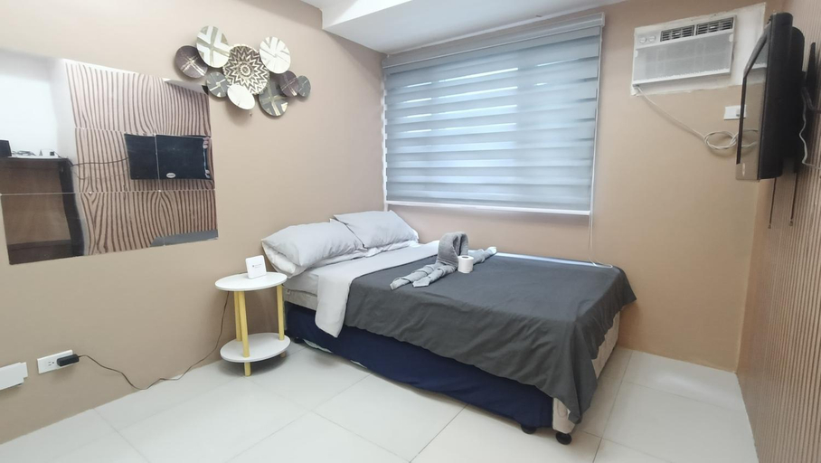 Bedroom 3, Grand Riviera Suites, Manila City