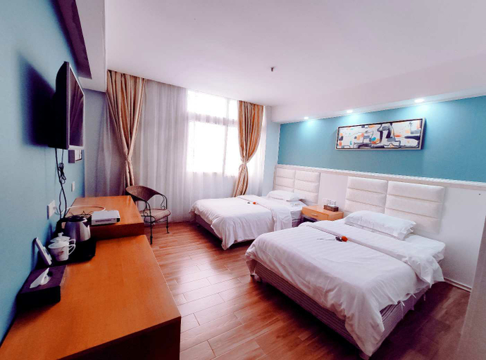 Bedroom 2, Xinhua Hotel, Zhongshan