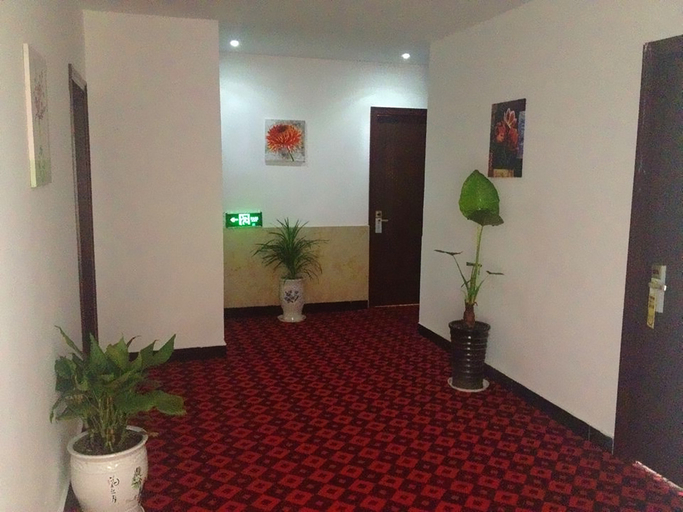 Others 5, 99 Express Hotel, Bozhou