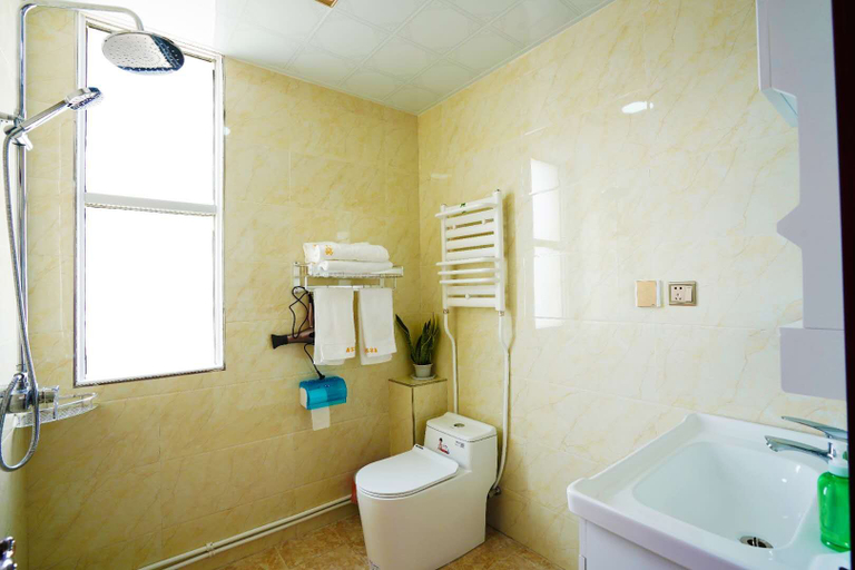 Bathroom, XinKeYuan BusinessHotel, Xianyang