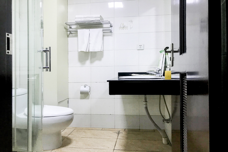 Bathroom 3, Deyang baoshan hotel, Deyang