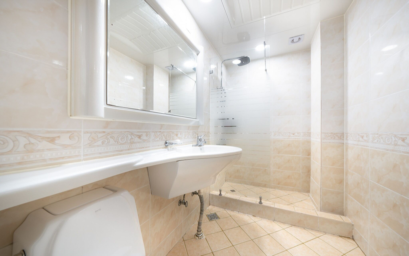 Bathroom 3, Gangneung Cabin, Gangneung