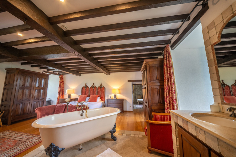 Room 3, Ch Teau de Tournou in Castelreng, Aude