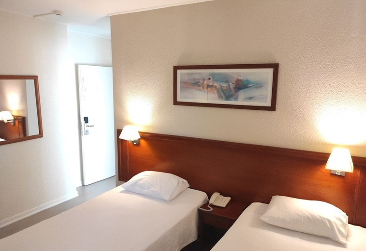 Bedroom 3, Hotel Sao Mamede, Cascais